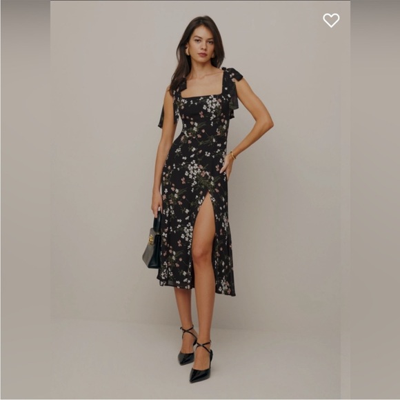 Reformation dress - Picture 3 of 8